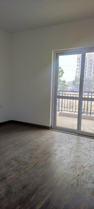 Room in 4 BHK Builder Floor at BPTP Park Elite Floor II, Sector 75 – for Sale