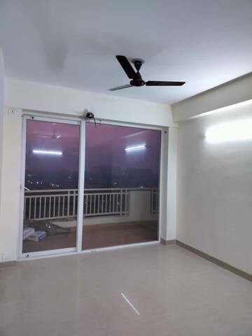 2 BHK Apartment For Rent in Signature Orchard Avenue 2, Sector 93