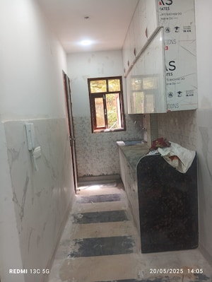 1 BHK Builder Floor For Sale in Rohini Sector 25