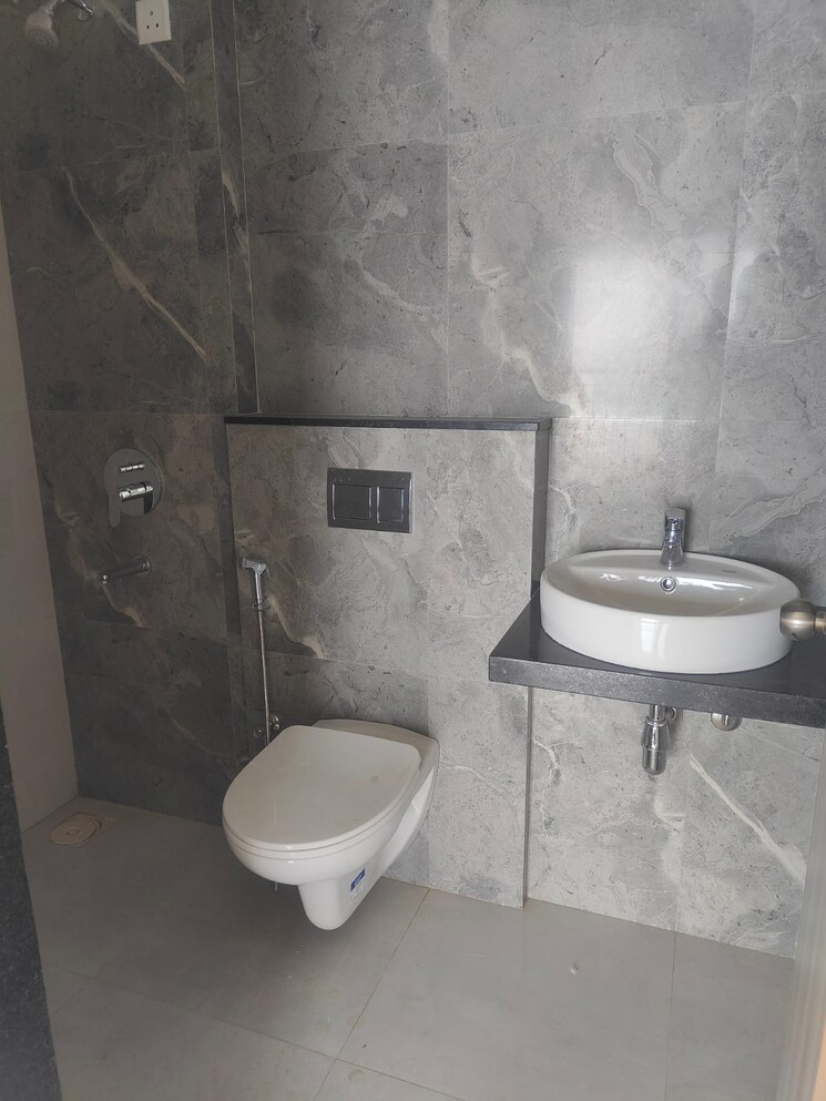 Attached Bathroom, micl-aaradhya-highpark 2 Bedroom 605 Sq.Ft. Apartment In Mira Road Thane 8684415