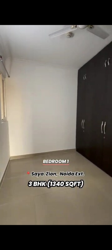 Room in 3 BHK Apartment at Saya Zion, Sector 4 Greater Noida – for Sale
