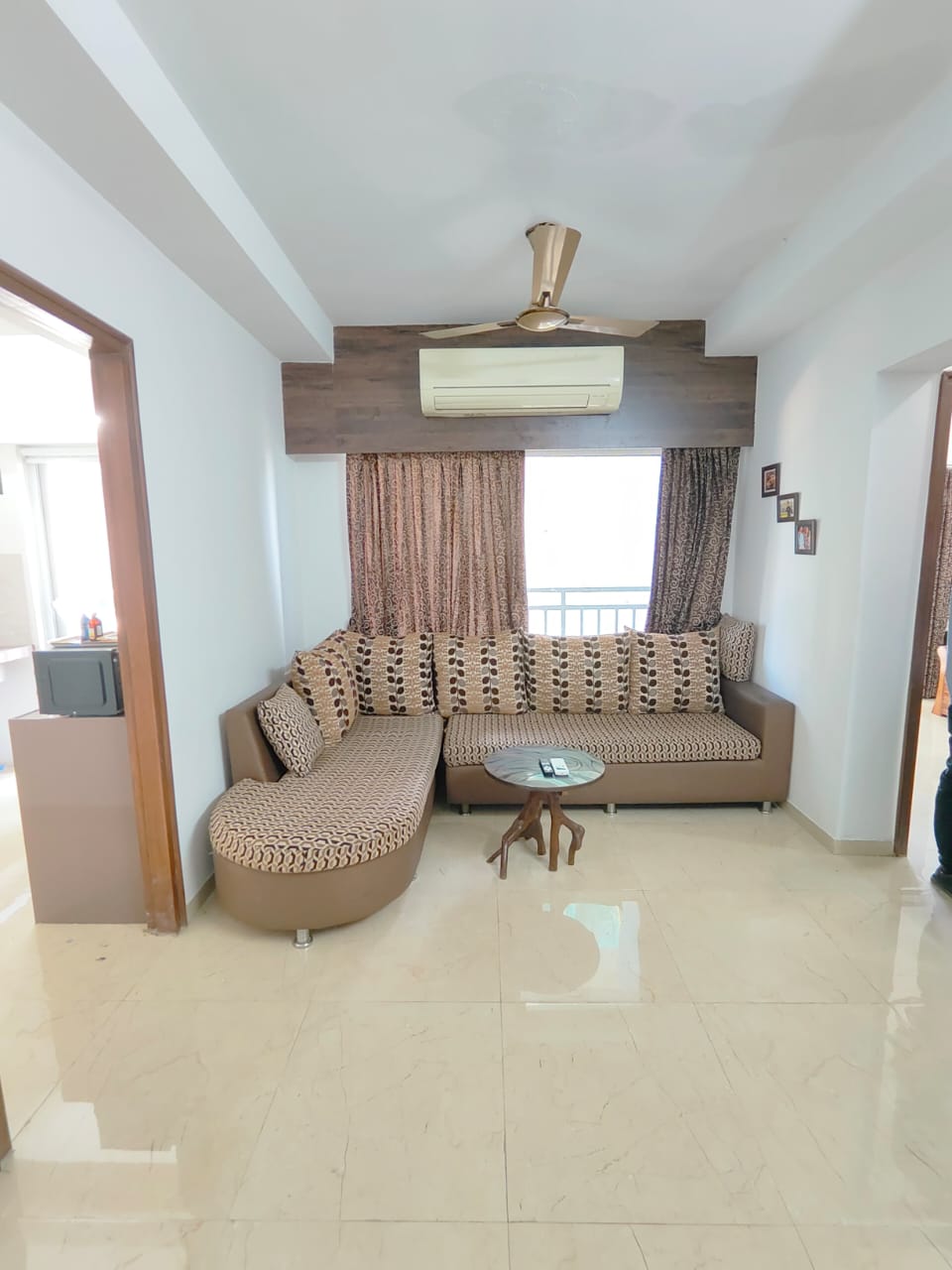 2 BHK Apartment For Rent in Ekdanta New Suraj Tower P