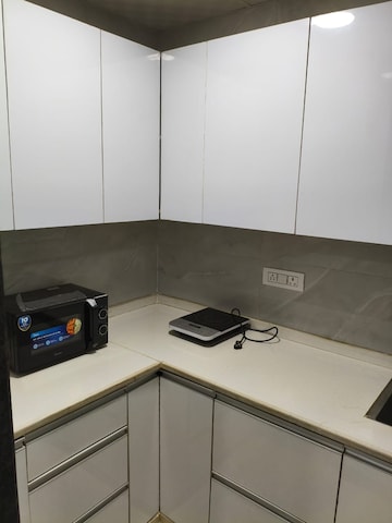 Master Bedroom in 3 BHK Apartment at Spr Imperial Estate, Sector 82 – for Rent