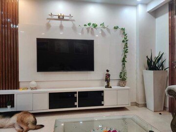 Furnished Amenities in 2.5 BHK Builder Floor at Sector 43 – for Rent