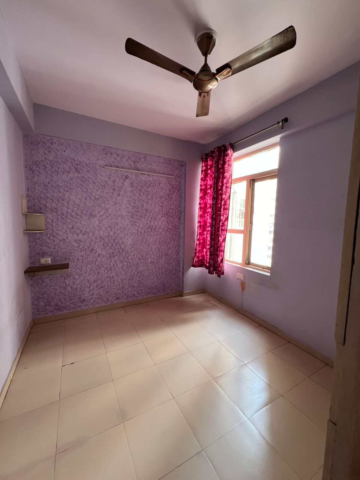 StudioApartment For Sale in Omaxe Heights