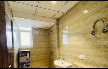 Bathroom in 3 BHK Builder Floor at Fidato Honour Homes, Sector 89 – for Sale