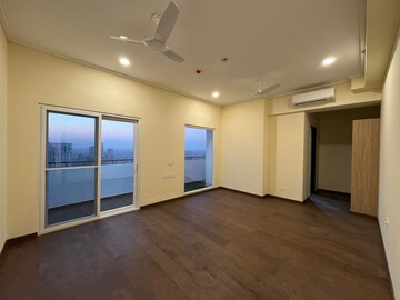 3 BHK Apartment For Rent in Dasnac Burj, Sector 75