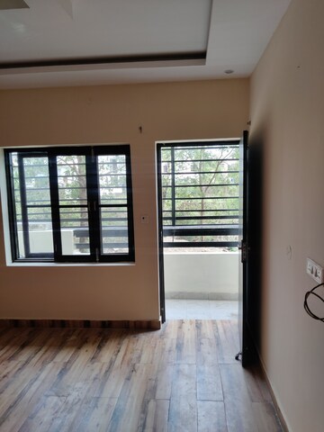 Room in 2 BHK Builder Floor at Sahastradhara Road – for Rent