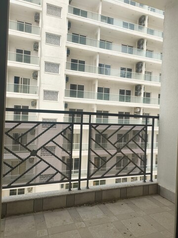 3 BHK Apartment – Exterior View View at Central Park Flower Valley Aqua Front Towers, Sohna Sector 33 - for Rent