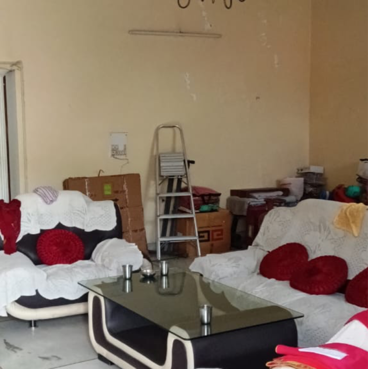 Team Area, rwa-apartments-sector-26 2 Bedroom 250 Sq.Ft. Villa In Arun Vihar Noida 8684731