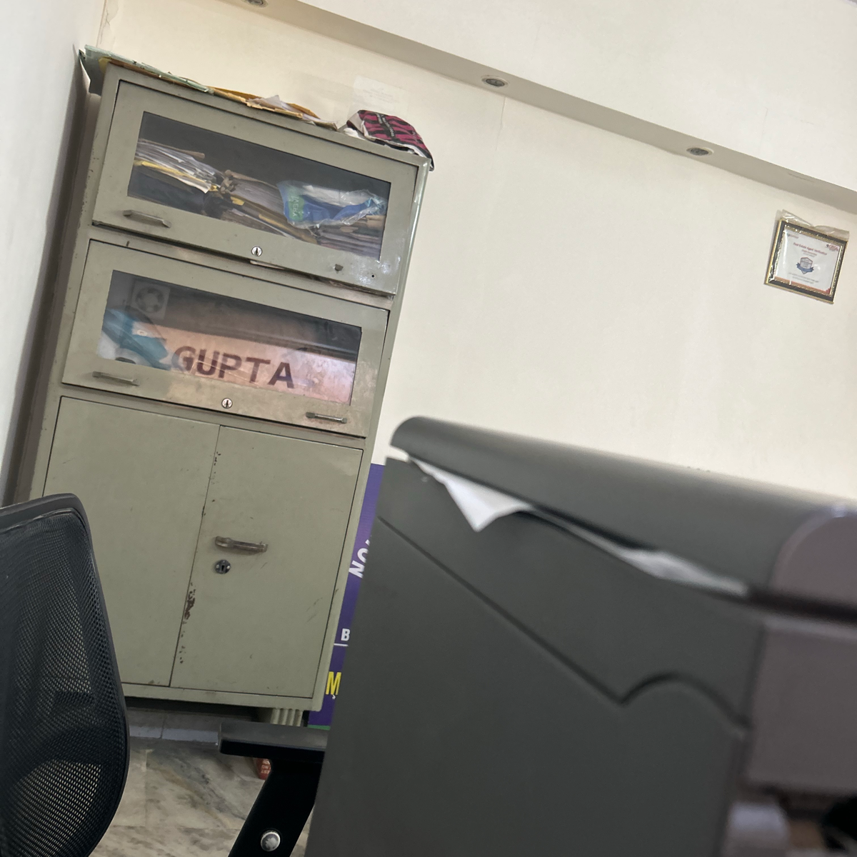 2 BHK Villa For Rent in RWA Apartments Sector 26