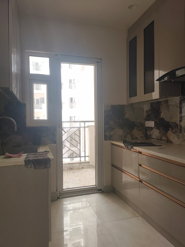 Kitchen, central-park-flower-valley-aqua-front-towers 3 Bedroom 1789 Sq.Ft. Apartment In Sohna Sector 33 Gurgaon 8684738