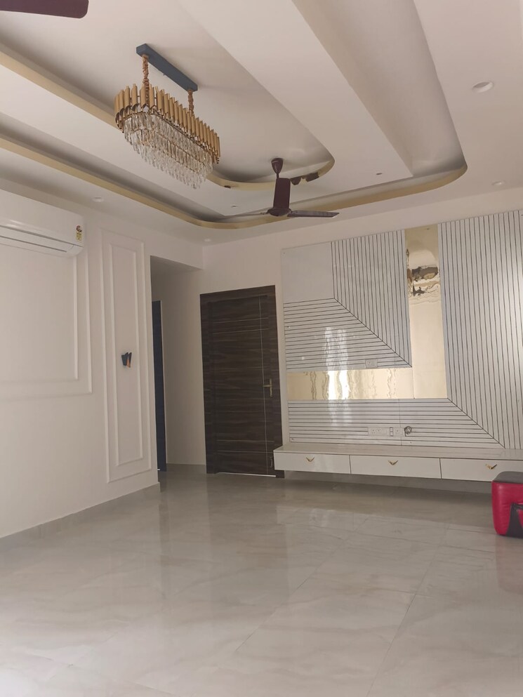 undefined, central-park-flower-valley-aqua-front-towers 3 Bedroom 1789 Sq.Ft. Apartment In Sohna Sector 33 Gurgaon 8684738