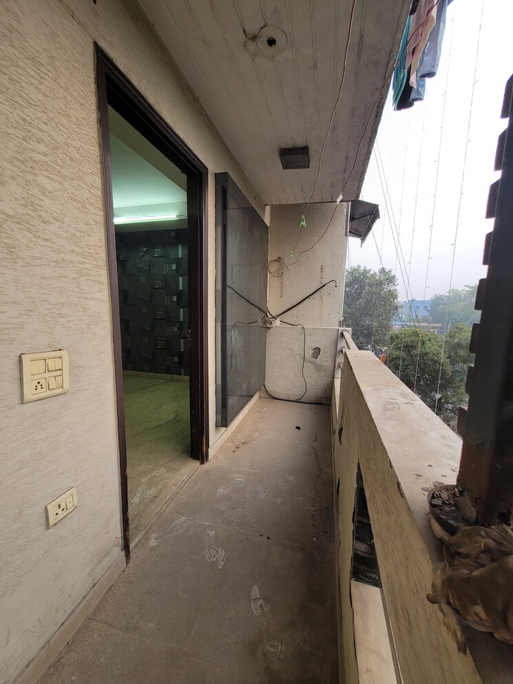 Exterior View, dilshad colony 3 Bedroom 1600 Sq.Ft. Builder Floor In Dilshad Colony Delhi 8684768