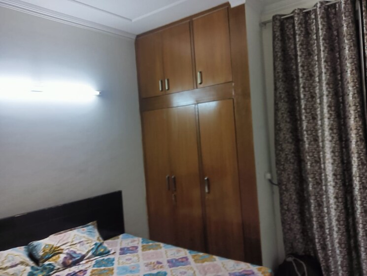 Bedroom, sector 46 2 Bedroom 160 Sq.Yd. Builder Floor In Sector 46 Gurgaon 8684773