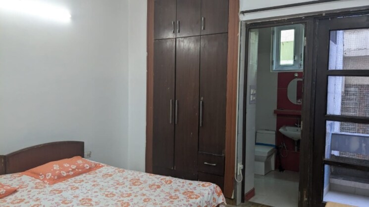 Bedroom, sector 31 3 Bedroom 160 Sq.Yd. Builder Floor In Sector 31 Gurgaon 8684774