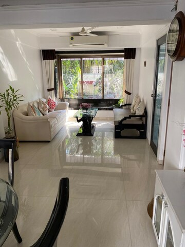 1 BHK Apartment For Rent in Bandra West
