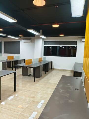 Office Space For Rent in Sector 16