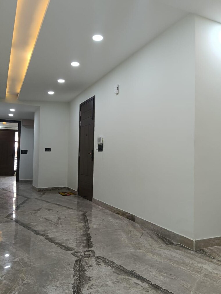Room, saket 3 Bedroom 2000 Sq.Ft. Independent House In Saket Delhi 8684875