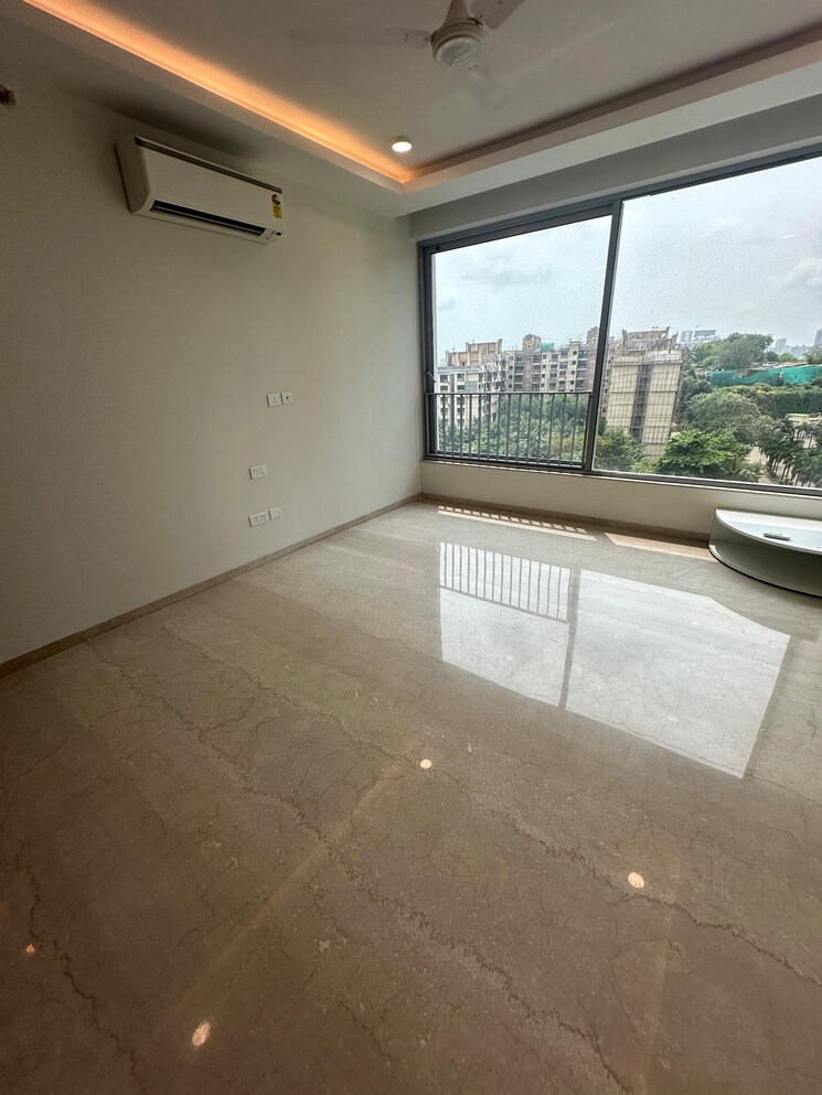 Bedroom, oberoi-maxima 3 Bedroom 1900 Sq.Ft. Apartment In Andheri East Mumbai 8684870