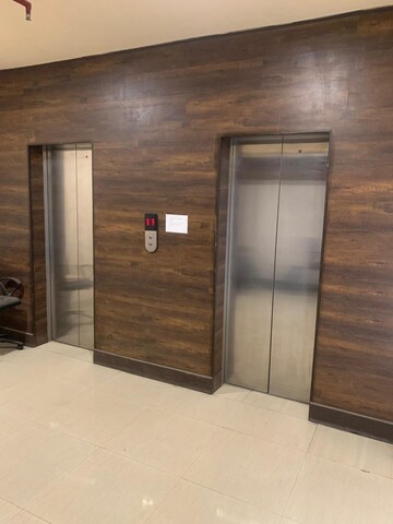 Room in  Office Space at Salt Lake Sector V – for Rent