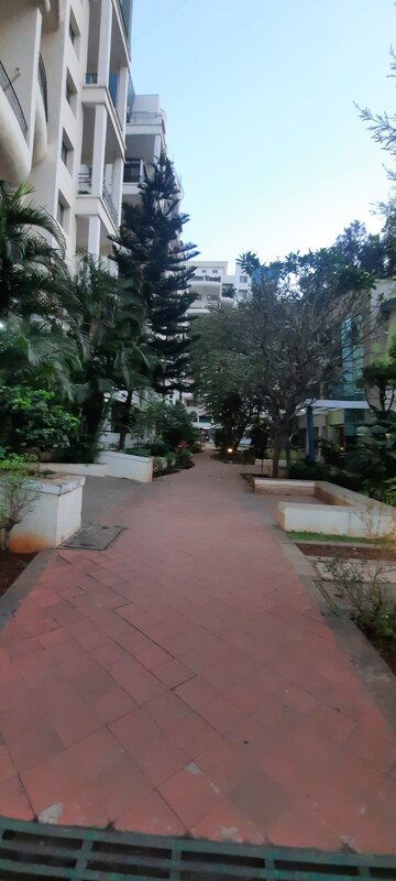 Parking in 2 BHK Apartment at Westend Mall, Aundh – for Rent