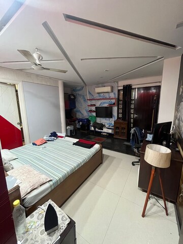 Master Bedroom in 2 BHK Apartment at Malibu Town – for Rent