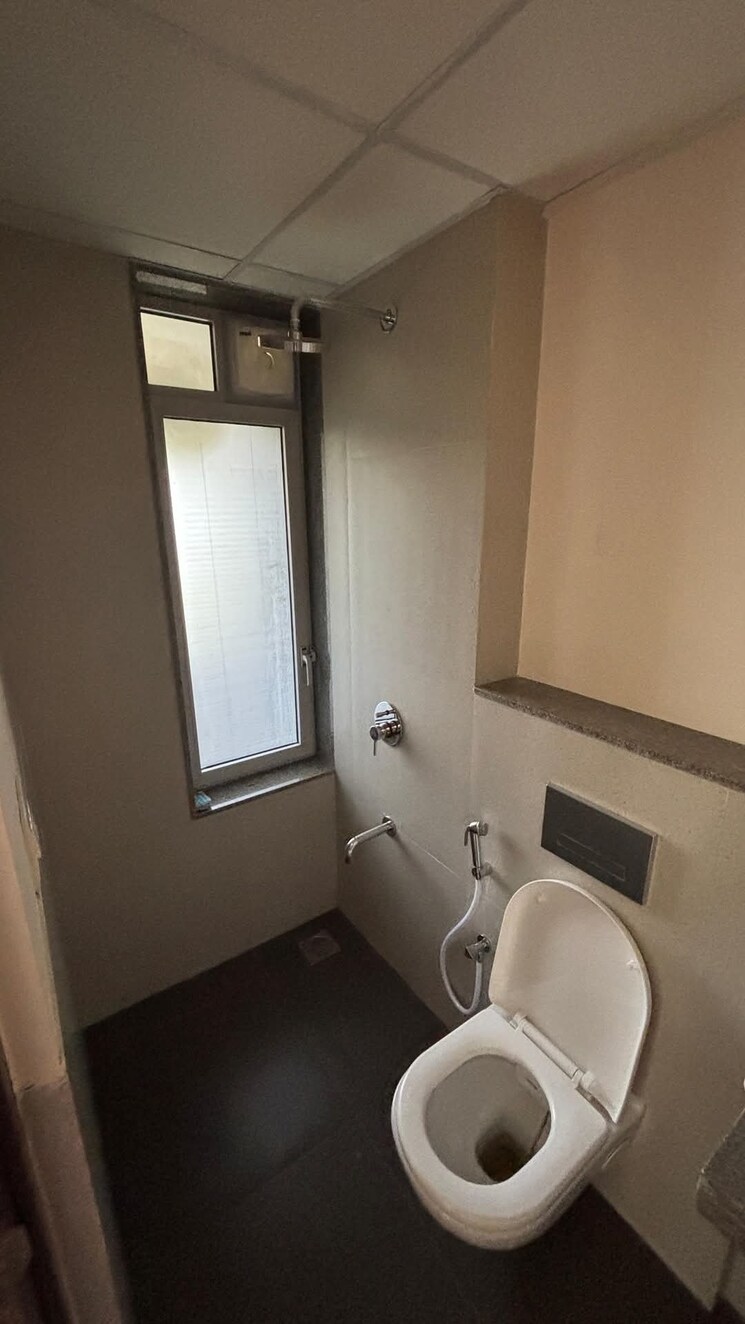 Bathroom, piramal-vaikunth 2 Bedroom 530 Sq.Ft. Apartment In Balkum Pada Thane 8684906