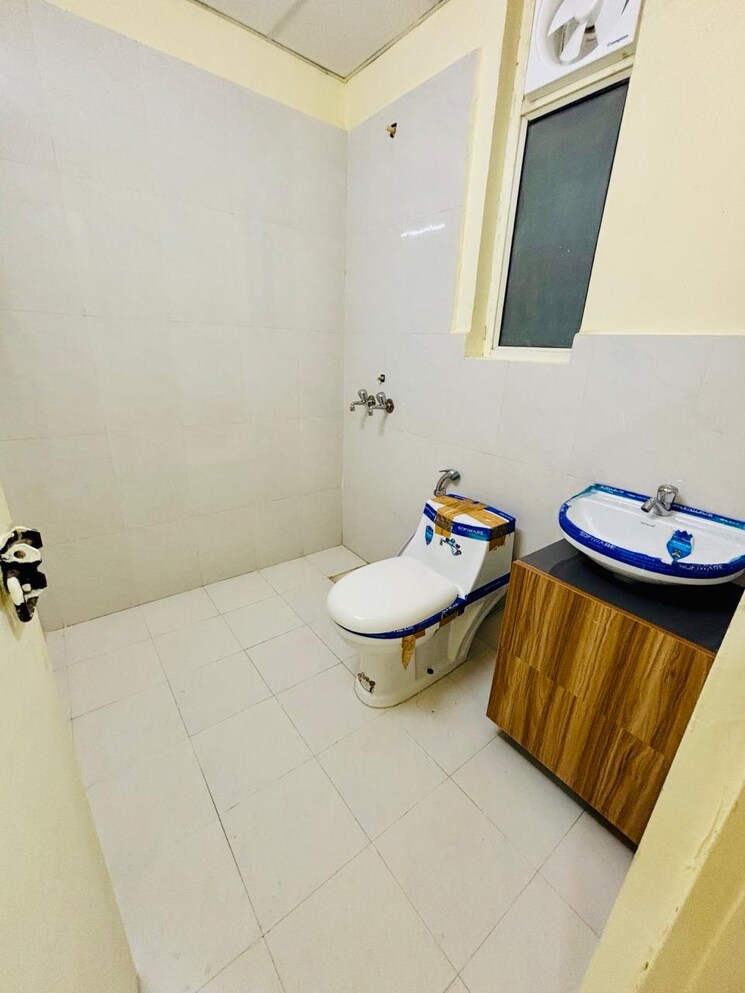 Bathroom, pyramid-urban-homes-2 2 Bedroom 601 Sq.Ft. Apartment In Sector 86 Gurgaon 8684984