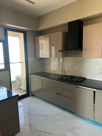 Kitchen in 3.5 BHK Apartment at M3M Skywalk, Sector 74 – for Rent