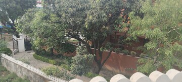 Room in  Pg at Defence Colony – for Rent