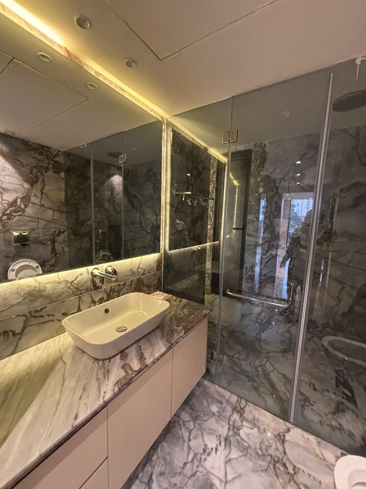 Kitchen, dlf-city-phase-iv 4 Bedroom 360 Sq.Yd. Builder Floor In Dlf Phase iv Gurgaon 8685174