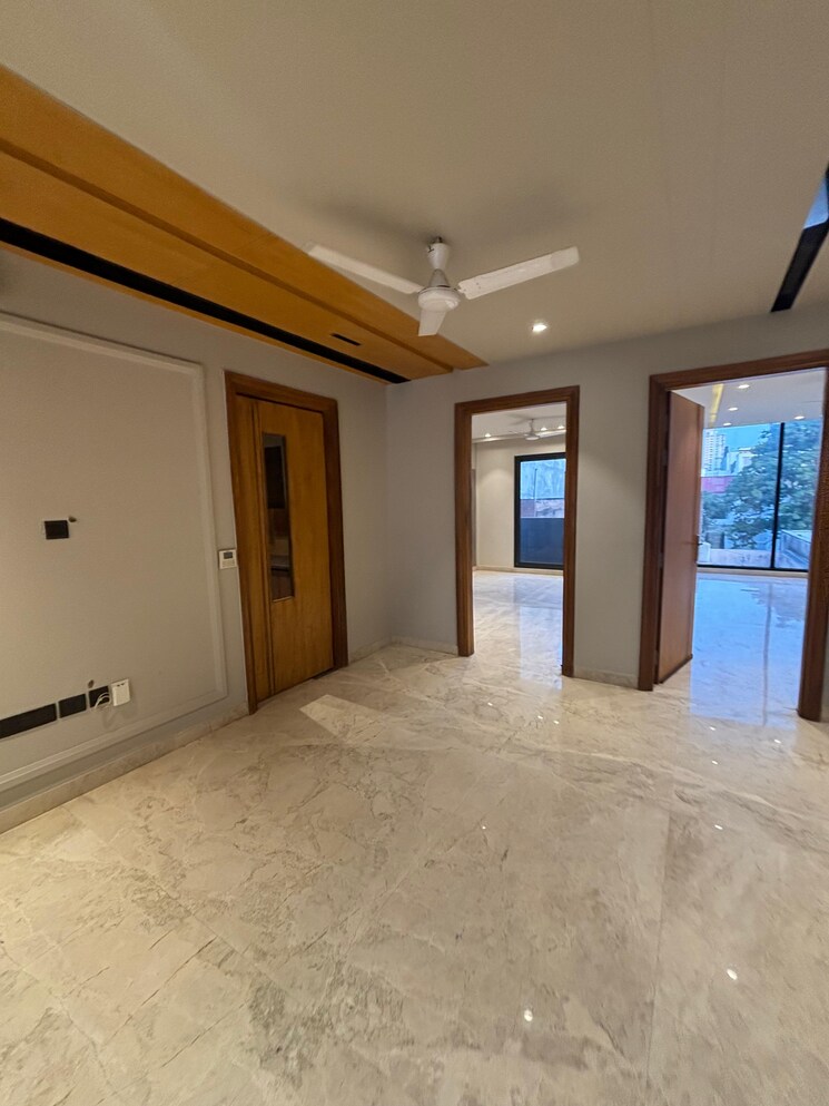 Room, dlf-city-phase-iv 4 Bedroom 360 Sq.Yd. Builder Floor In Dlf Phase iv Gurgaon 8685174