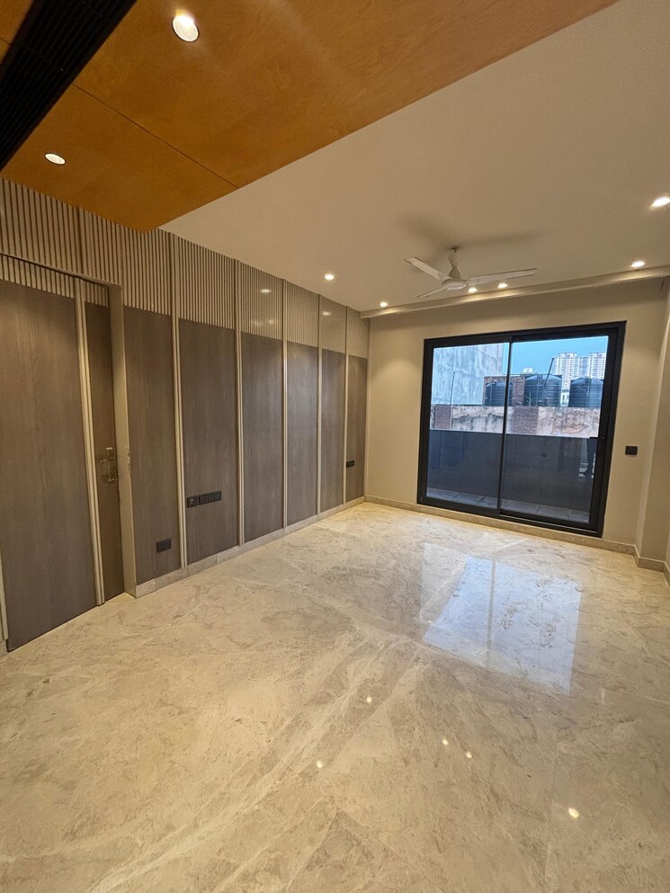 Room, dlf-city-phase-iv 4 Bedroom 360 Sq.Yd. Builder Floor In Dlf Phase iv Gurgaon 8685174