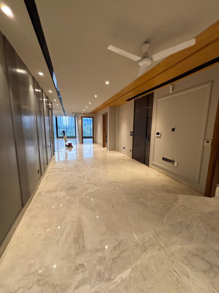 Room, dlf-city-phase-iv 4 Bedroom 360 Sq.Yd. Builder Floor In Dlf Phase iv Gurgaon 8685174