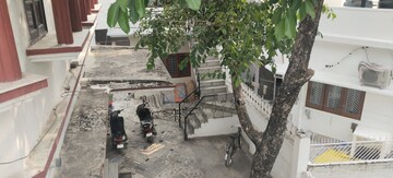 Room in  Pg at Dharampur Nehru Colony – for Rent