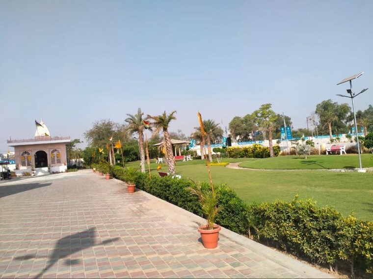 Garden, ajmer road  151 Sq.Yd. Plot In Ajmer Road Jaipur 8685238