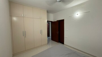 Room in 3 BHK Apartment at L&T Raintree Boulevard, Hebbal – for Rent