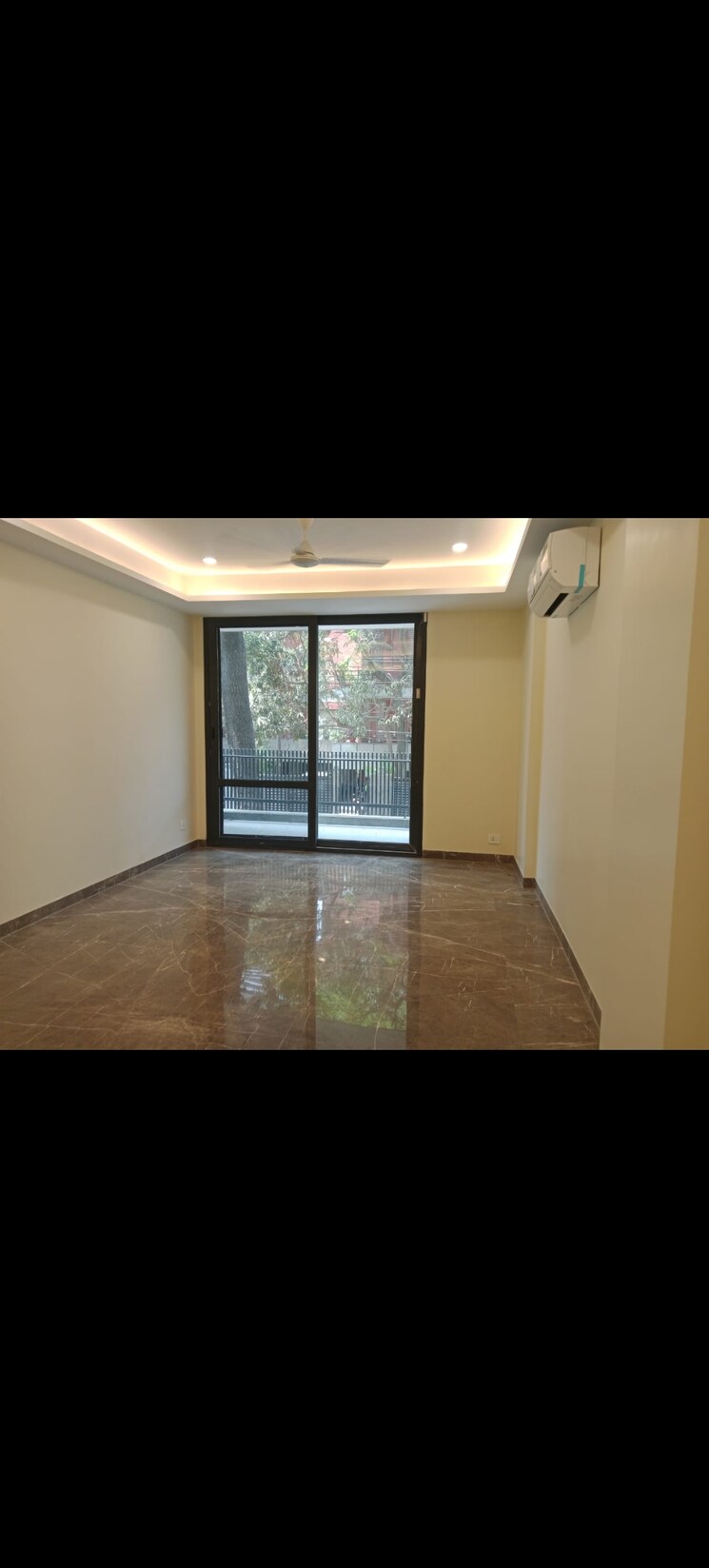 Room, saket 3 Bedroom 250 Sq.Yd. Builder Floor In Saket Delhi 8685373