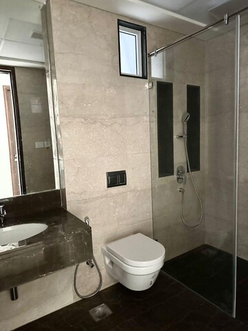 Bathroom in 3 BHK Apartment at Lokhandwala Minerva Mahalaxmi, Mahalaxmi – for Rent
