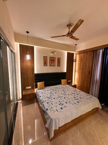 Bedroom in 3 BHK Apartment at Sector 46 – for Rent