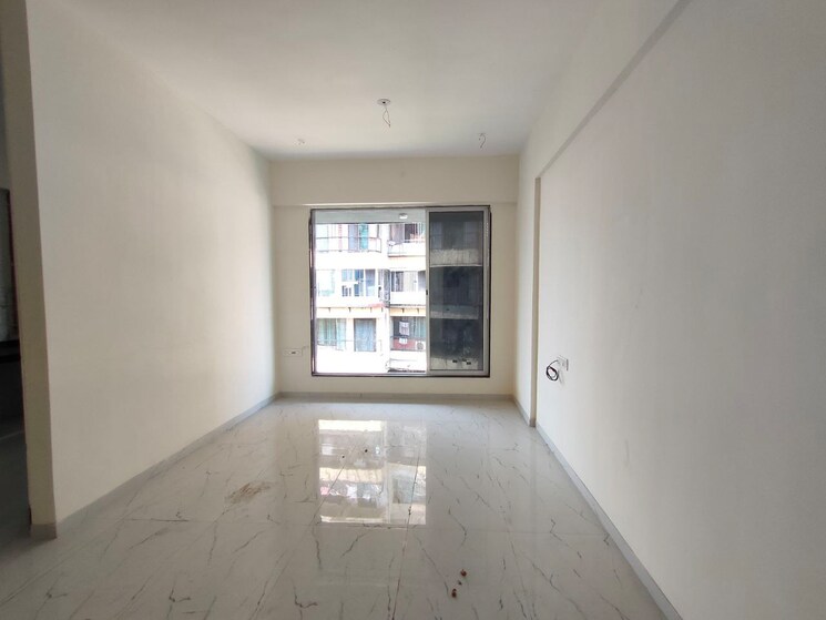 undefined, shree-rashmi-jewel 2 Bedroom 658 Sq.Ft. Apartment In Kandivali West Mumbai 8685499