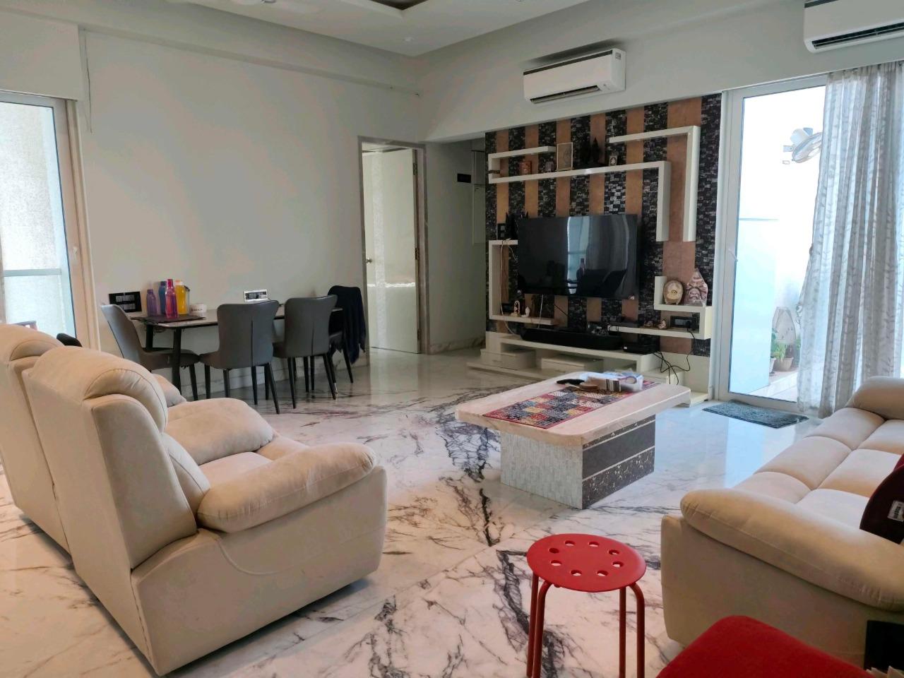 3 BHK + Pooja Room,Servant Room 1610 Sq.Ft. Apartment in Enpar Lotus 101 Worli Residences