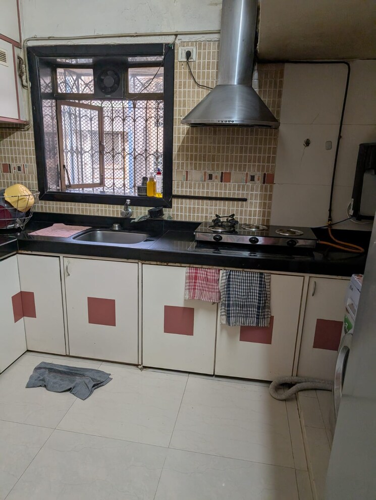 Kitchen, aristo-apartment 3.5 Bedroom 1500 Sq.Ft. Apartment In Andheri East Mumbai 8685535