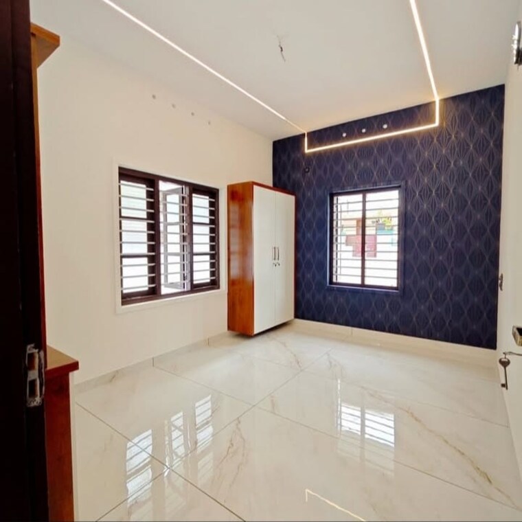 Room, sector 29 3 Bedroom 2250 Sq.Ft. Builder Floor In Sector 29 Faridabad 8685645