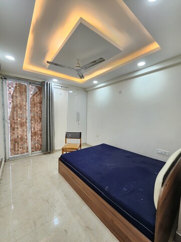 Furnished Amenities in 3 BHK Builder Floor at Chattarpur – for Rent