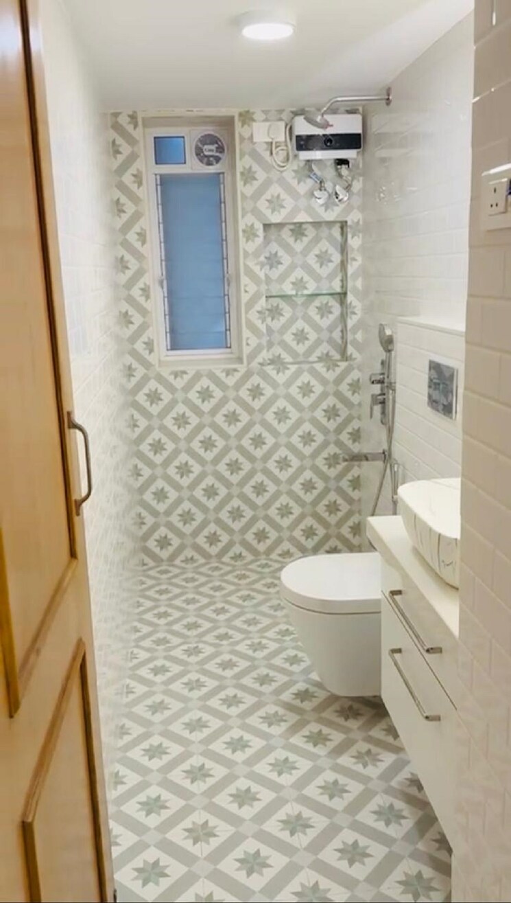 Bathroom, bandra west 2 Bedroom 750 Sq.Ft. Apartment In Bandra West Mumbai 8685091
