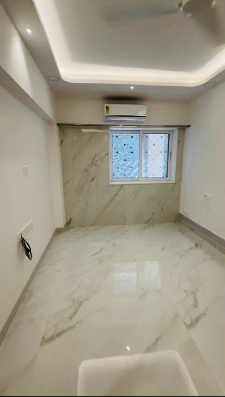 Living Room, bandra west 2 Bedroom 750 Sq.Ft. Apartment In Bandra West Mumbai 8685091