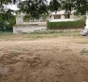 Plot Area in  Plot at DLF Royale Residences, Dlf Phase I – for Sale