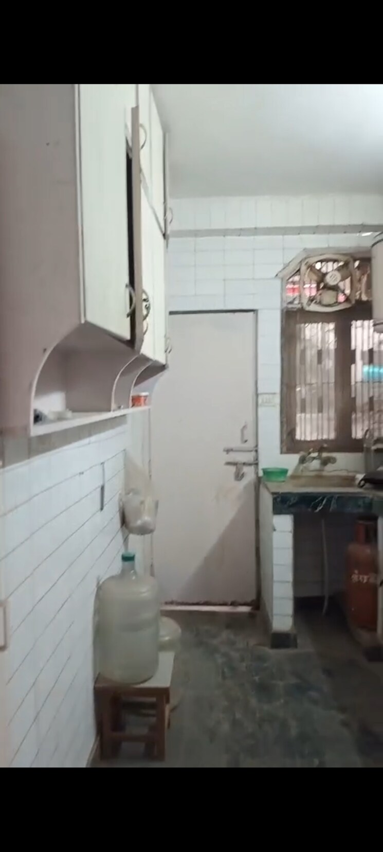 Kitchen, eros-garden-villas 2 Bedroom 1150 Sq.Ft. Builder Floor In Charmwood Village Faridabad 8685707